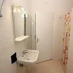 Modern One Bedroom Flat In - Beahost * ביביונה
