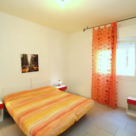 Modern One Bedroom Flat In - Beahost *