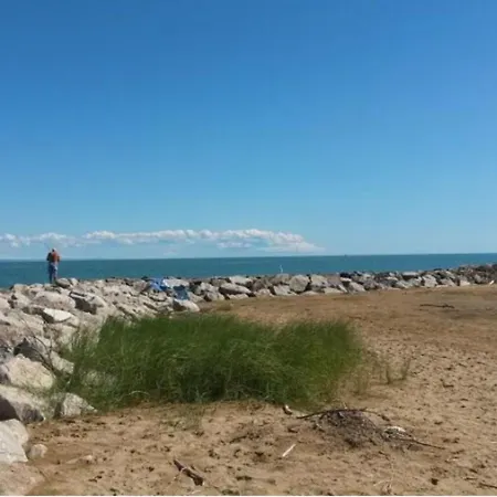 Modern One Bedroom Flat In - Beahost Bibione